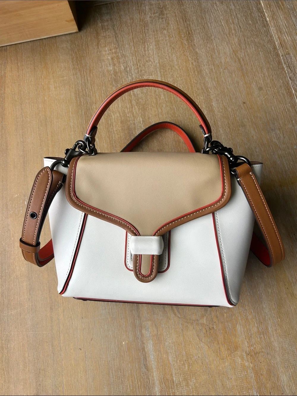 Coach Courier Carryall 23